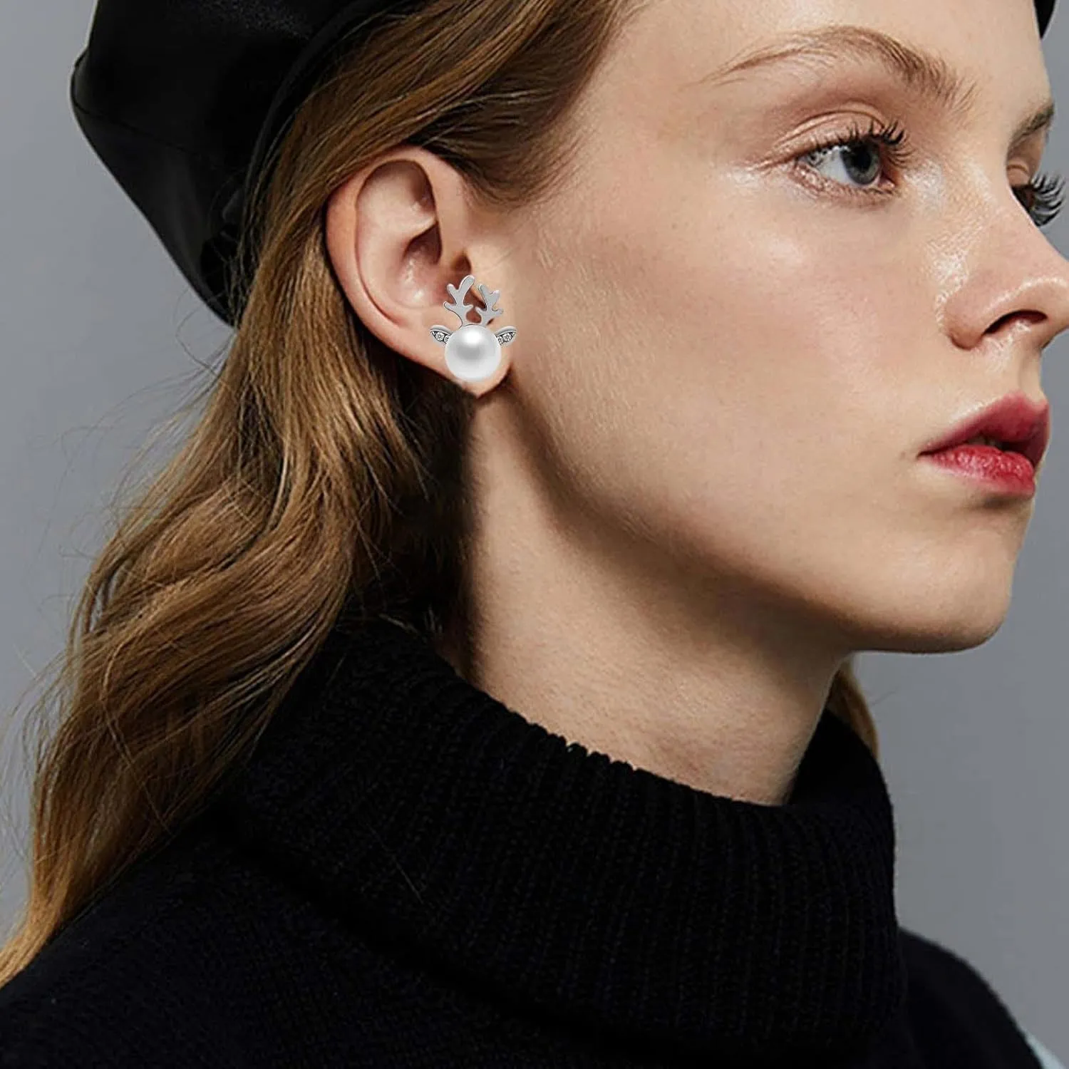 Gold Plated Pearl Stud Earrings for Women,Sterling Silver Classic Bridal Pearl Stud Earrings Trendy Jewelry Gifts for Her
