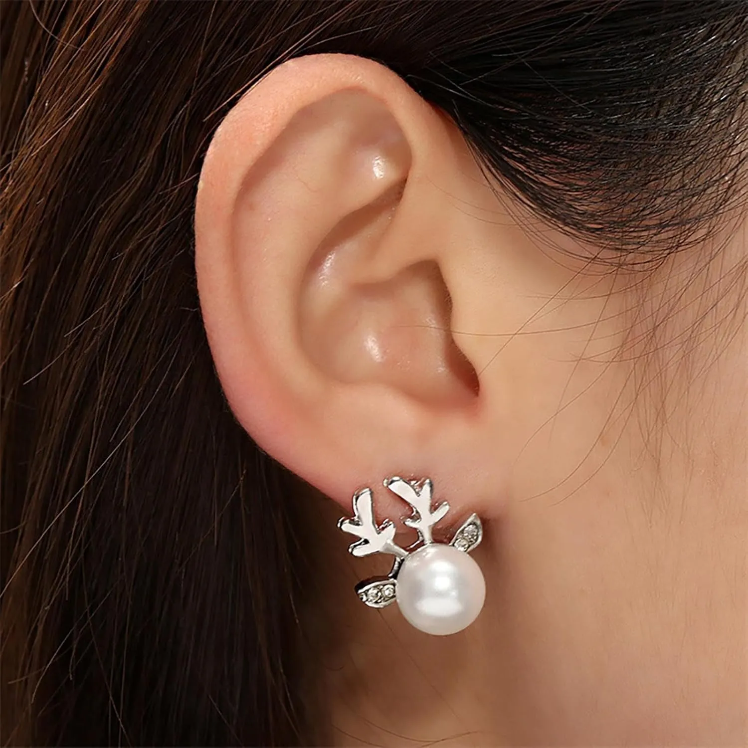 Gold Plated Pearl Stud Earrings for Women,Sterling Silver Classic Bridal Pearl Stud Earrings Trendy Jewelry Gifts for Her
