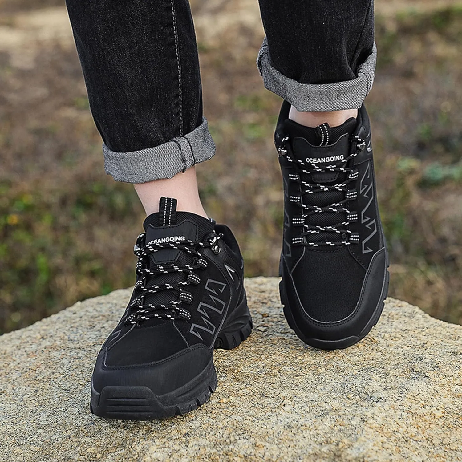 Men's Hiking Shoes Non-Slip Comfortable Walking Shoes Breathable Trial Trekking Sneakers Lightweight Work Shoes