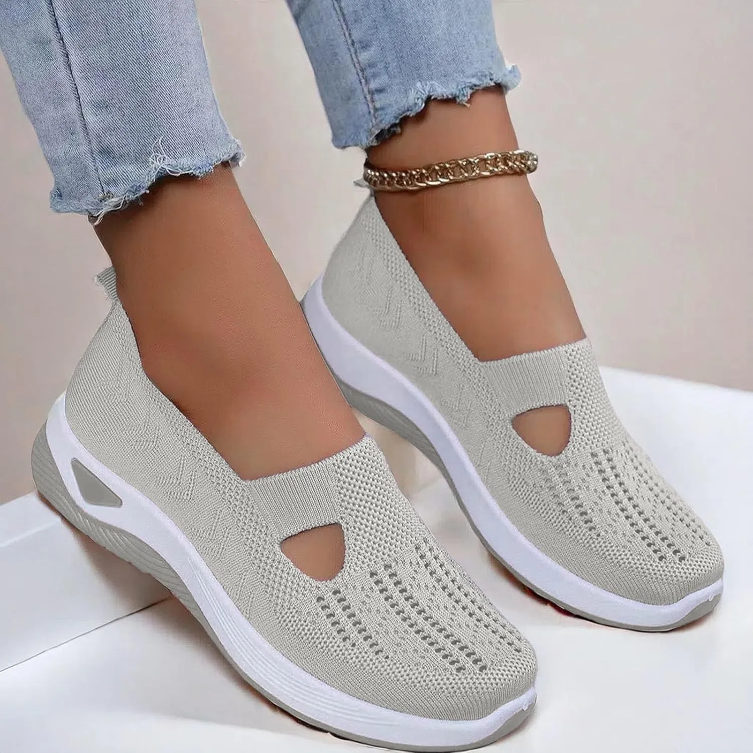 Nurses Shoes for Women Comfortable Slip On Trainers Women Orthopedic Wide Width Shoes Mesh Breathable Walking Slip On Soft Sole Sneakers Non Slip Lightweight Shoes