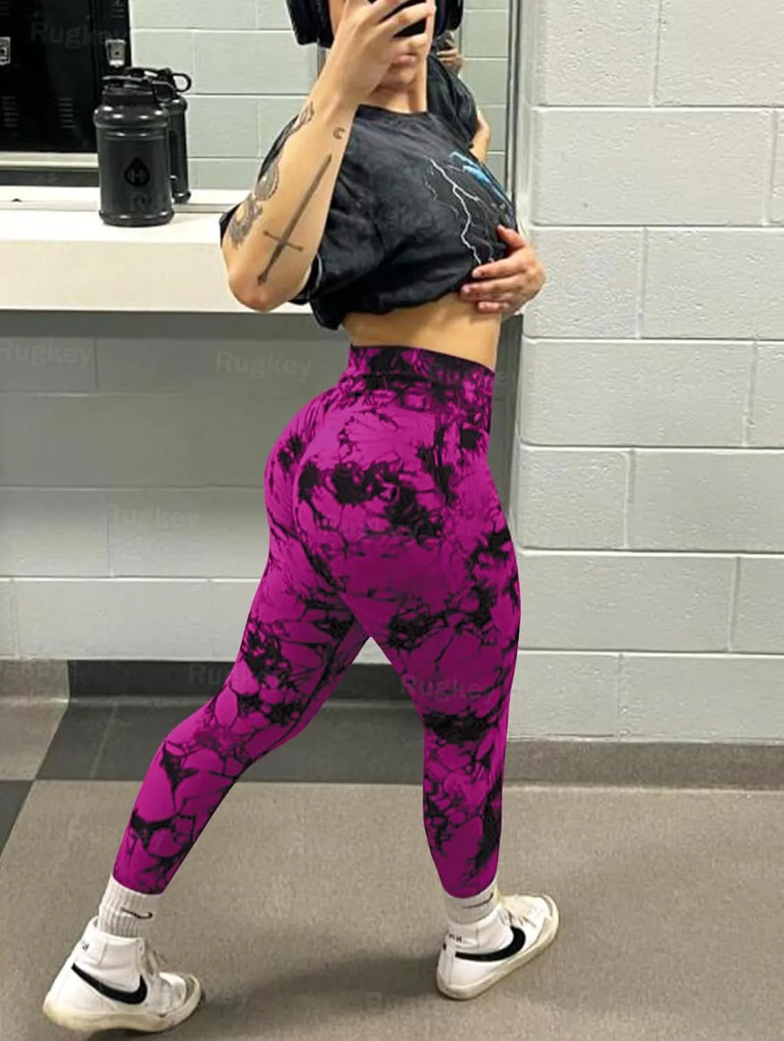 Rugkey Scrunch Butt Lift Leggings for Women Tie Dye High Waist Seamless Workout Yoga Pants Ruched Booty Compression Tights