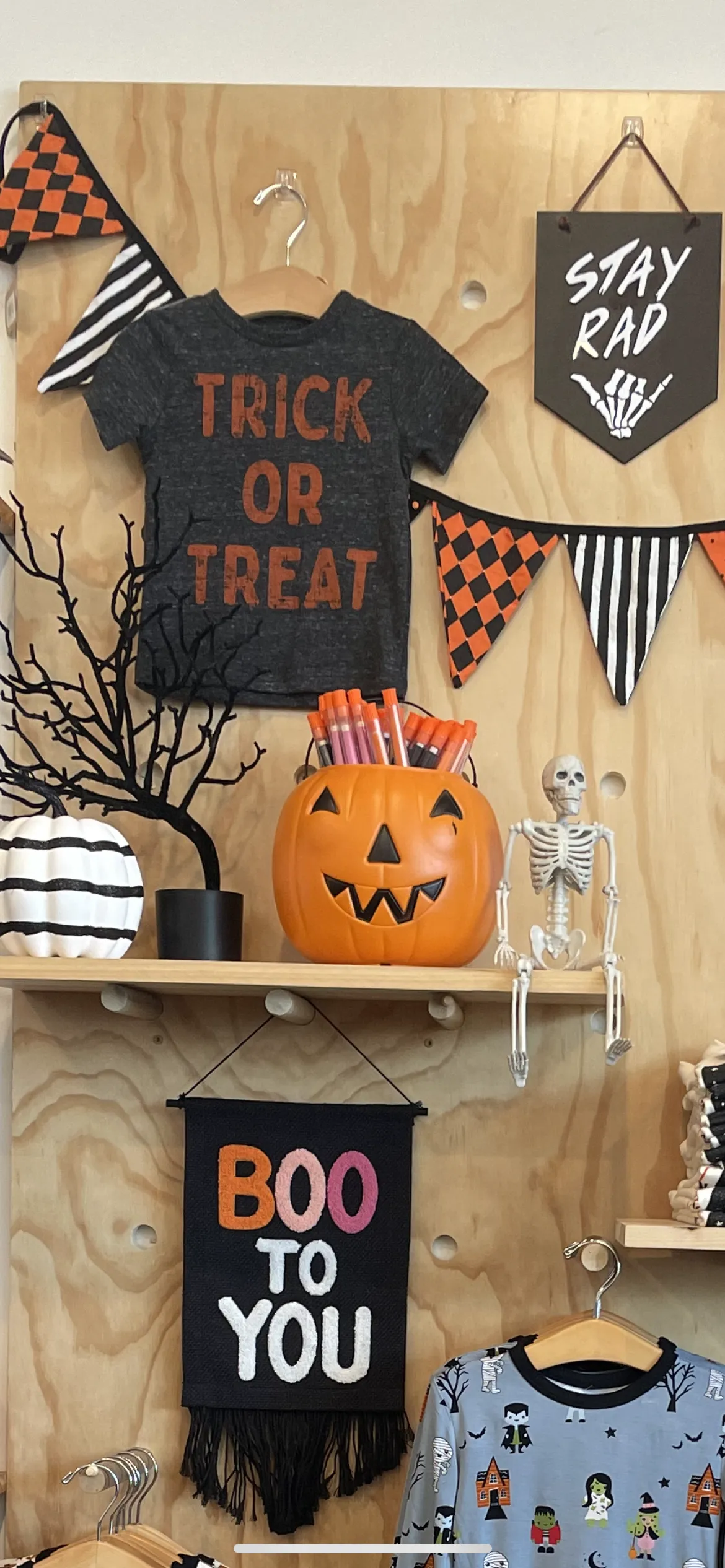 Silas - Trick or Treat Tee in Charcoal