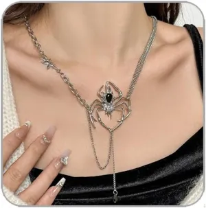 Vintage Gothic Spider Necklaces Layered Pearl Necklaces Black Crystal Spider Pendant Necklaces Fashion Silver Stacked Pearl Necklace
