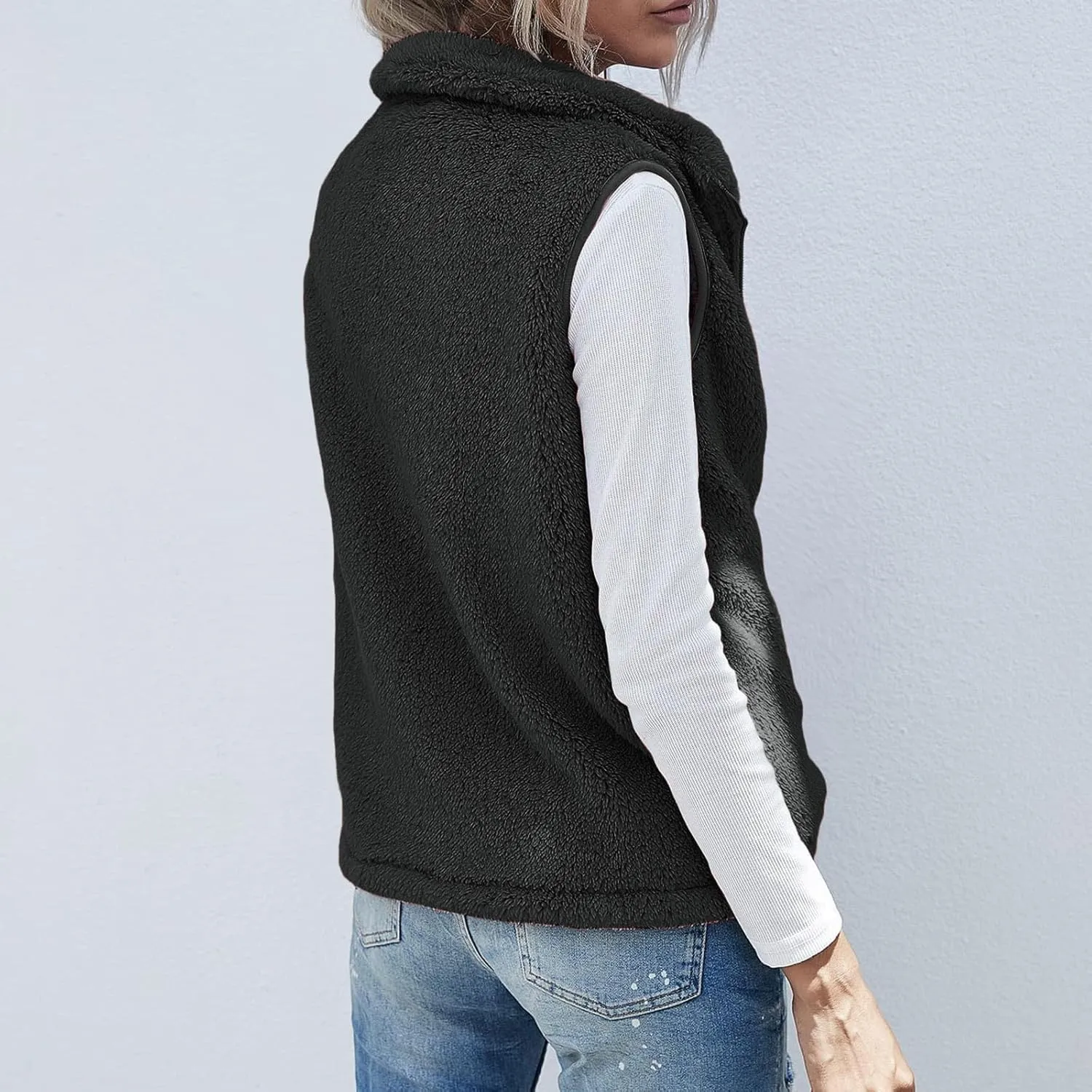 Womens Fleece Vest Lightweight Sleeveless Sherpa Jackets Casual Warm Zipper Vest Winter Outerwear with Pockets