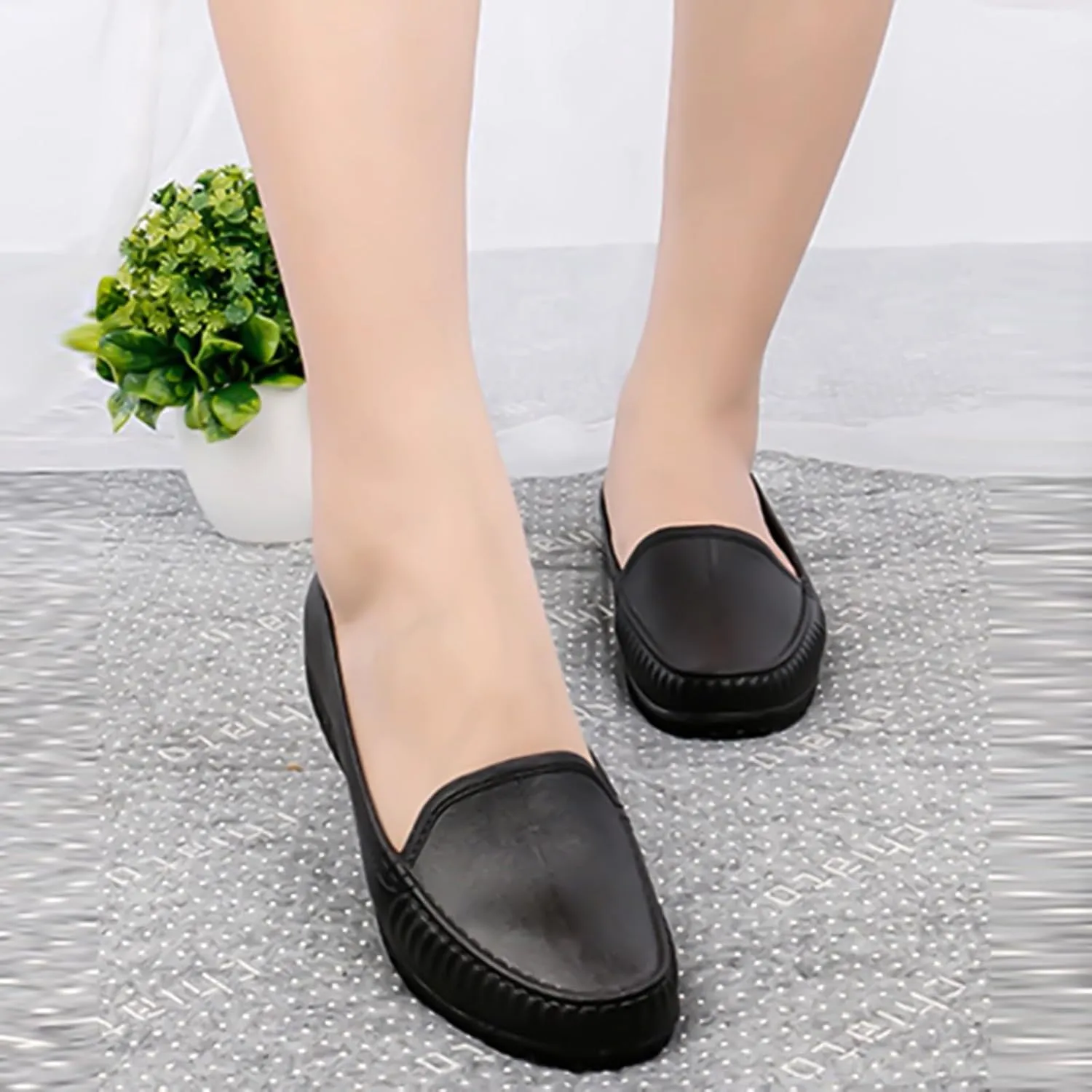 Women's Leather Shoes Orthopedic Slip-On Loafers Soft Walking Driving Shoes Business Work for Women Low Wedge Heel